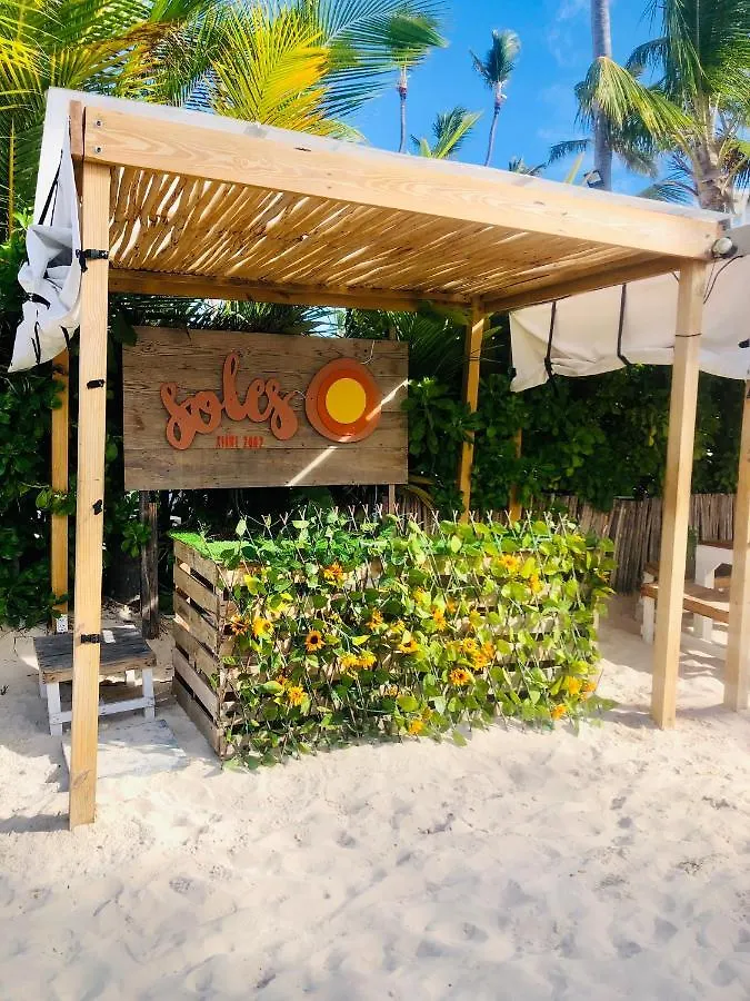 Ducassi Rooftop Pool Luxury Suites Beach Club And Spa Μπάβαρο